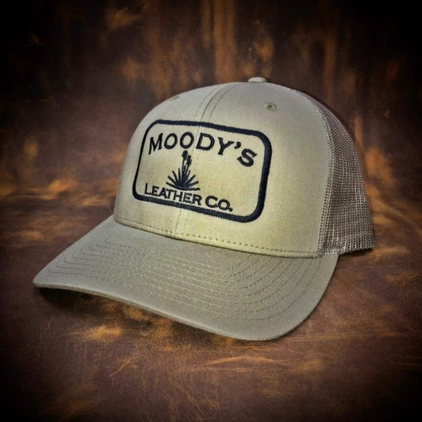 moody print trucker セール キャップ